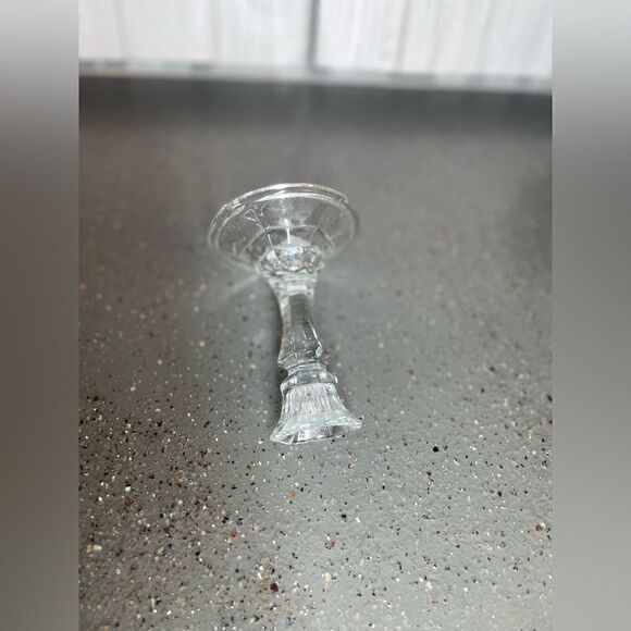 4.5” Geometric Design Glass Tapered Candlestick Holder EPC Crystal-Like - Picture 6 of 6